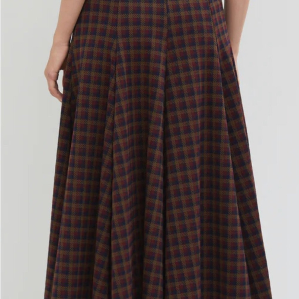Hache Checked a-Line Skirt Size 42 Italy New
26” waist 33” length